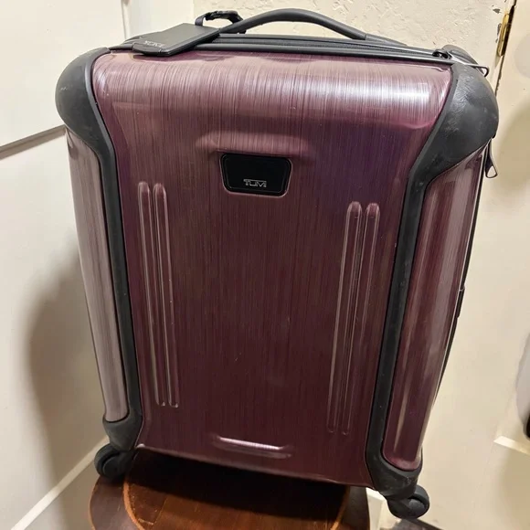 Tumi Vapor International Carry On Spinner Case Hard Shell Luggage 22” 28001CNT - Picture 1 of 11